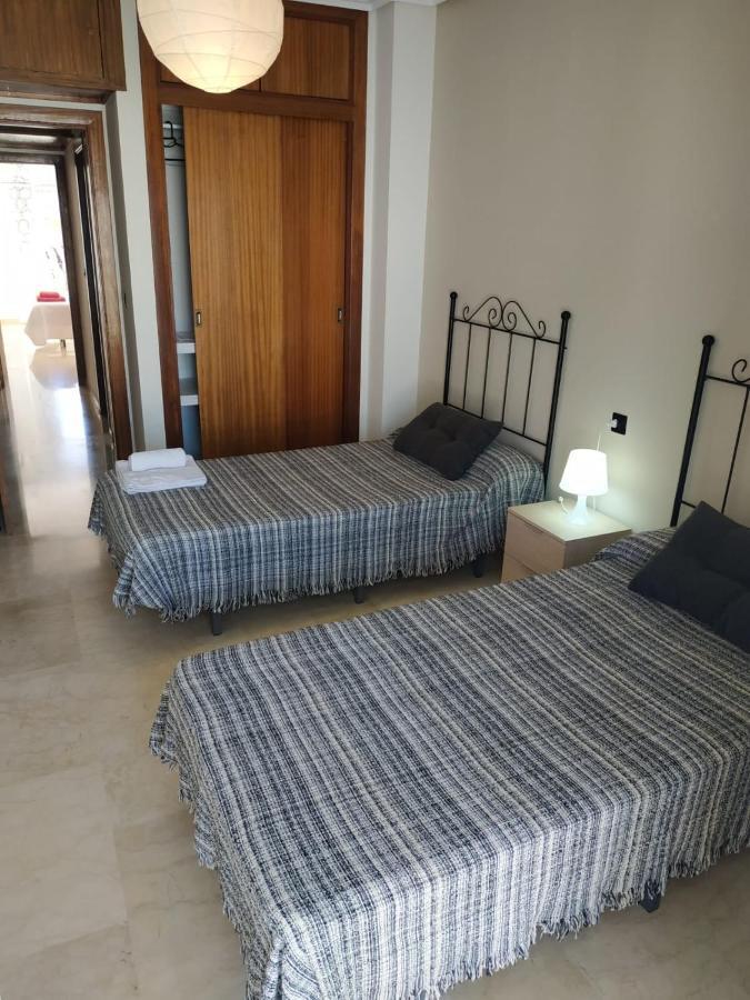 Апартаменти Vivienda Turistica Bufer Убеда Екстер'єр фото